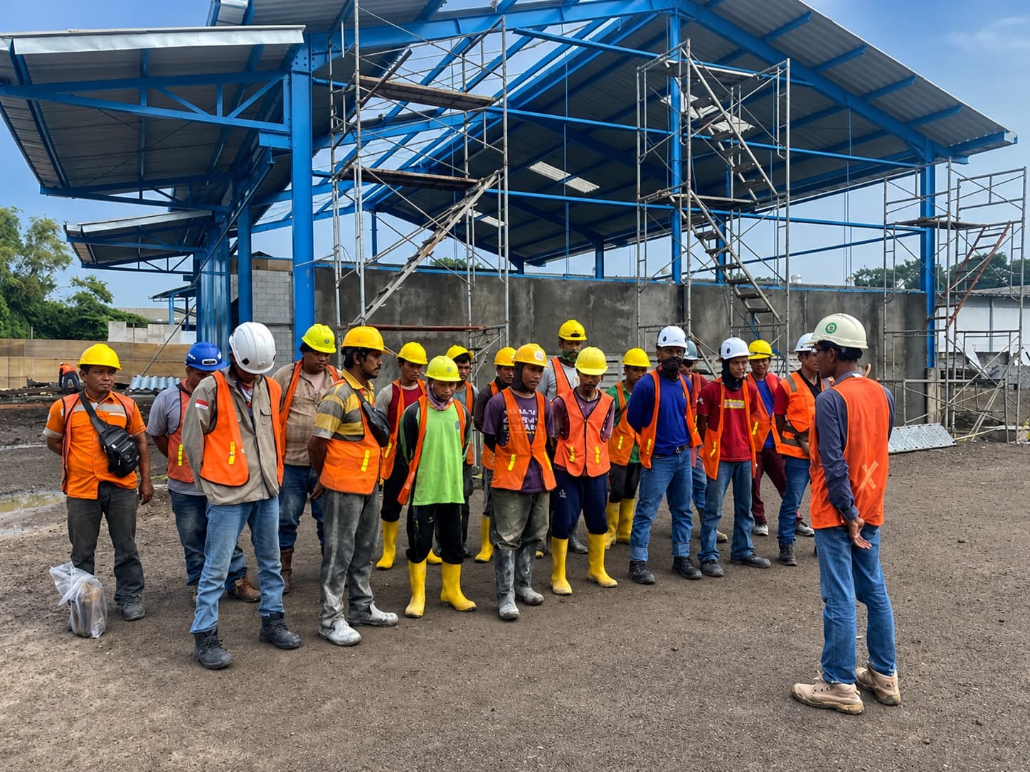 Gedung Crusher Rucika Plant